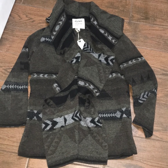 True Grit Jackets & Blazers - True Grit dylan aztec design hooded jacket